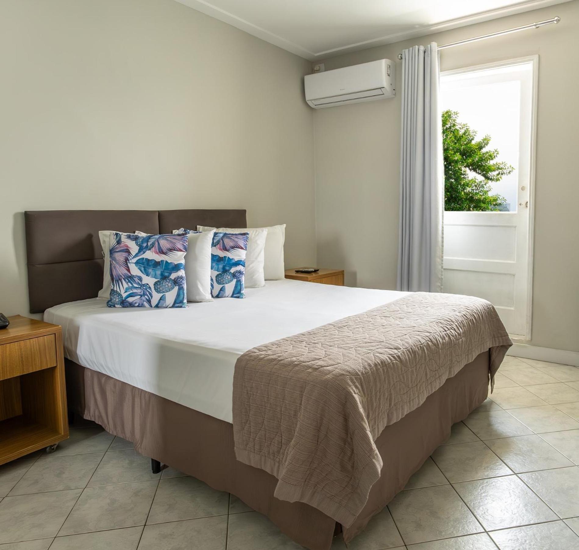 Ilha Porchat Hotel Sao Vicente  Exterior photo